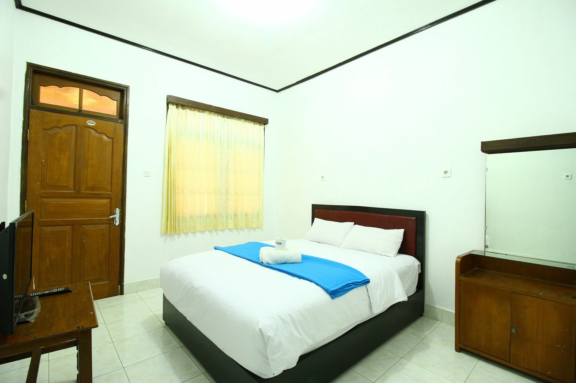 Dua Dara Inn Kuta Legian Extérieur photo